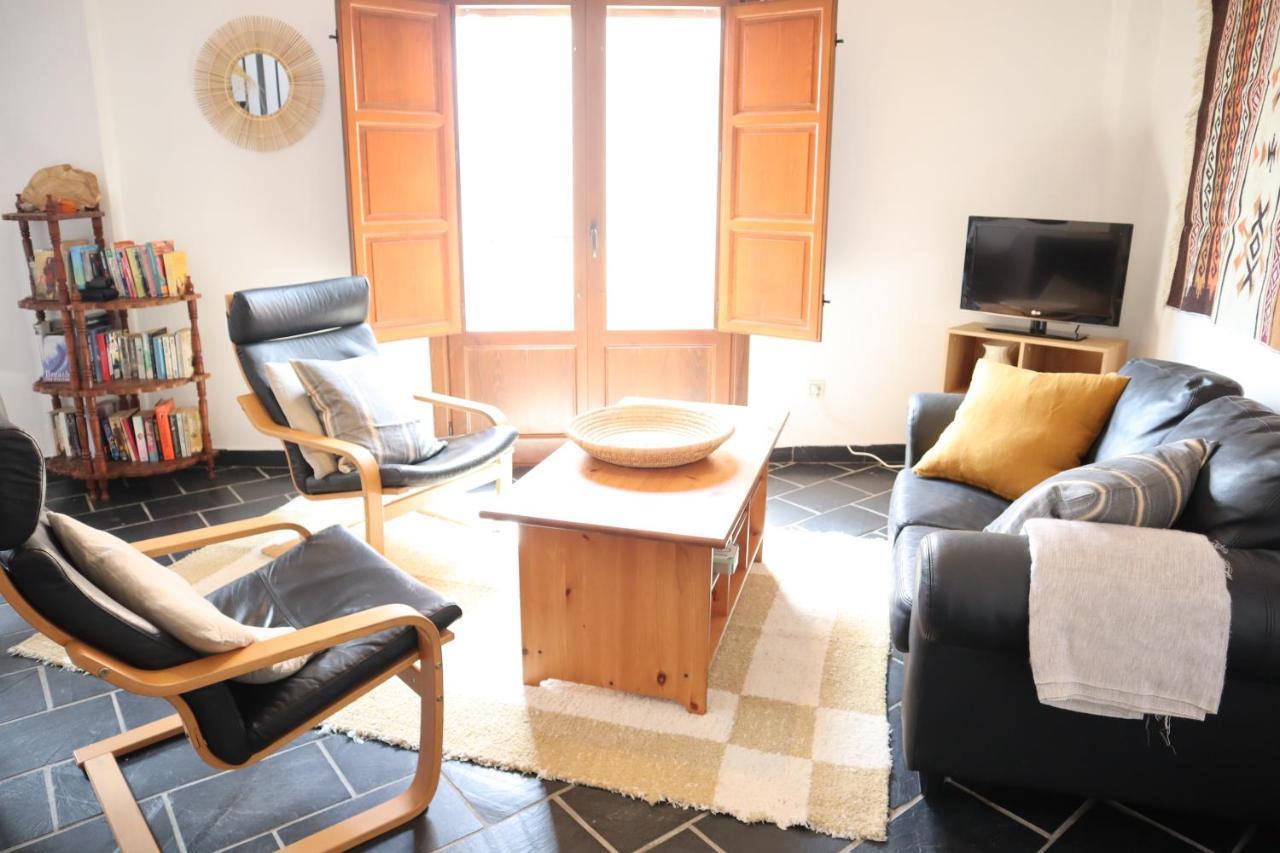 Casa Corasol, A Cozy, Comfy, 2Br House- Panoramic View And Rooftop Canar ภายนอก รูปภาพ