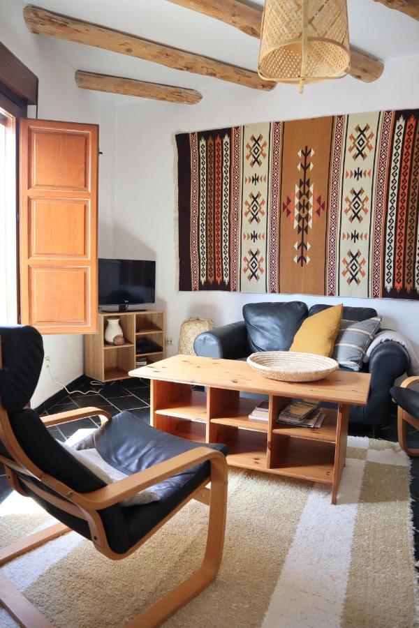 Casa Corasol, A Cozy, Comfy, 2Br House- Panoramic View And Rooftop Canar ภายนอก รูปภาพ