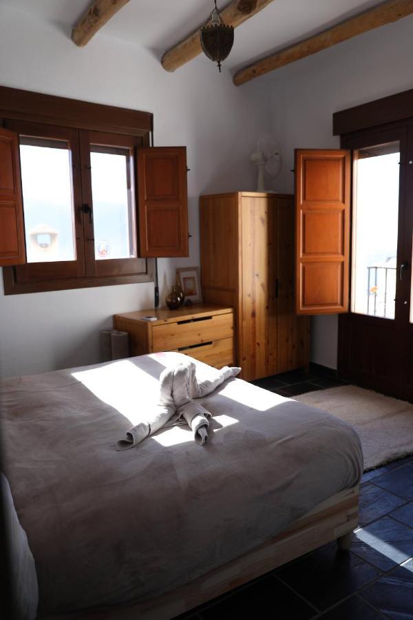 Casa Corasol, A Cozy, Comfy, 2Br House- Panoramic View And Rooftop Canar ภายนอก รูปภาพ